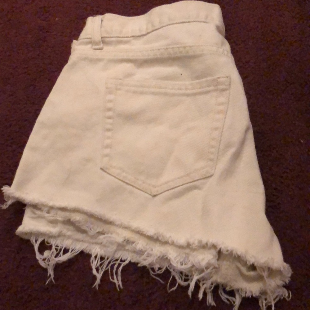 Distressed Shorts. - Picture 2 of 2